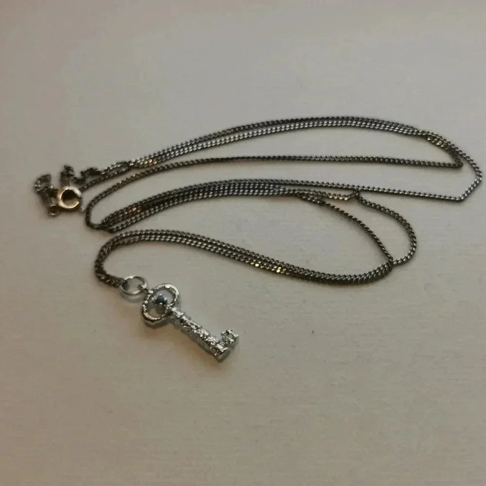 Sterling turquoise key necklace - Picture 4 of 5